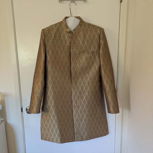 Men’s Gold Sherwani - Picture 1 of 1